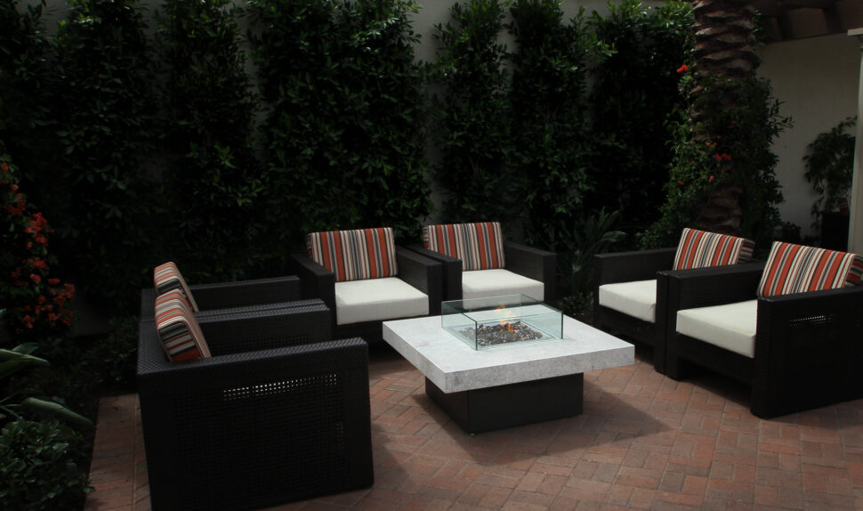 Montecito 48' x 48' x 17'H
