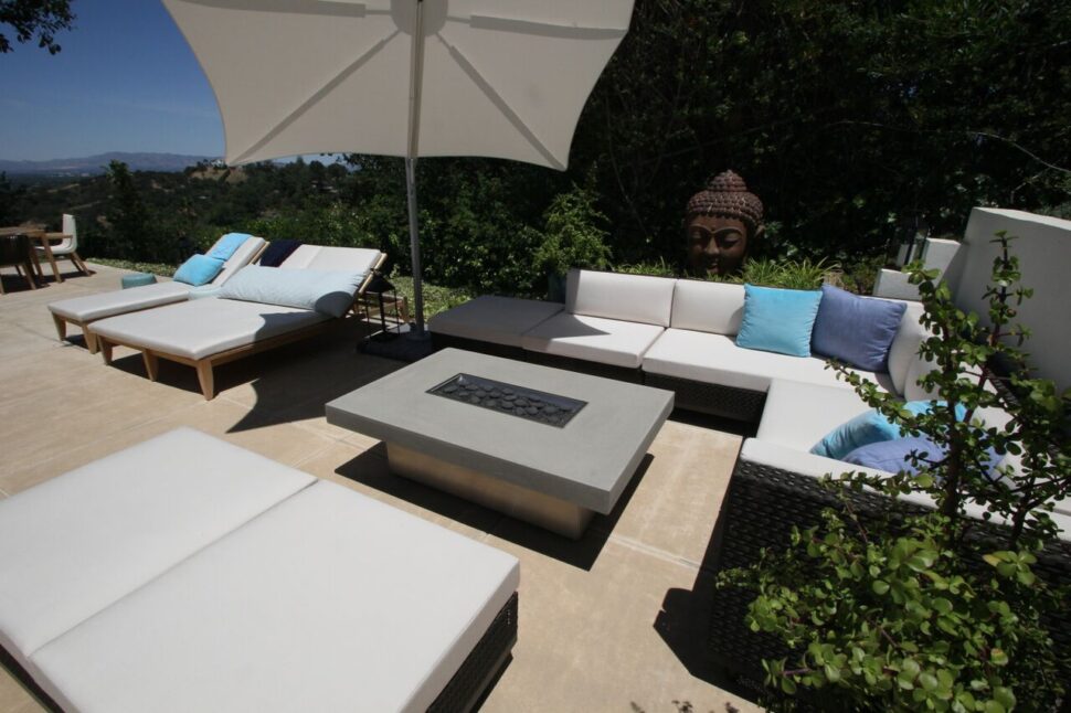 Montecito Brushed Stainless and Concrete Top