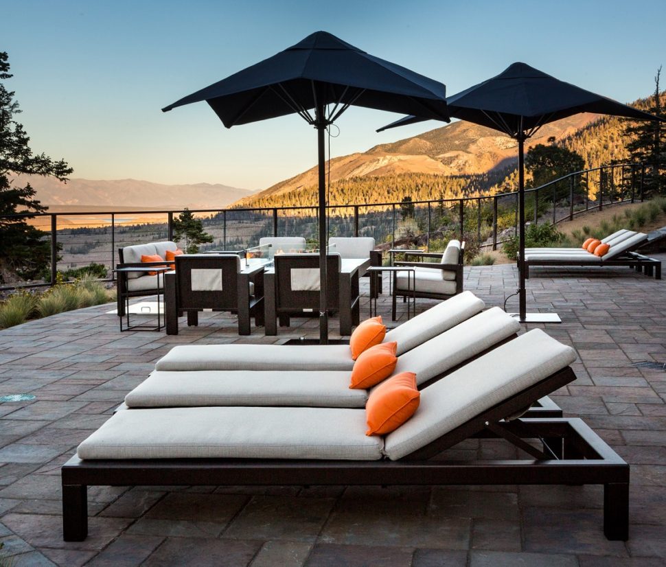 COOKE Mammoth Outdoor Chaise Lounge Set